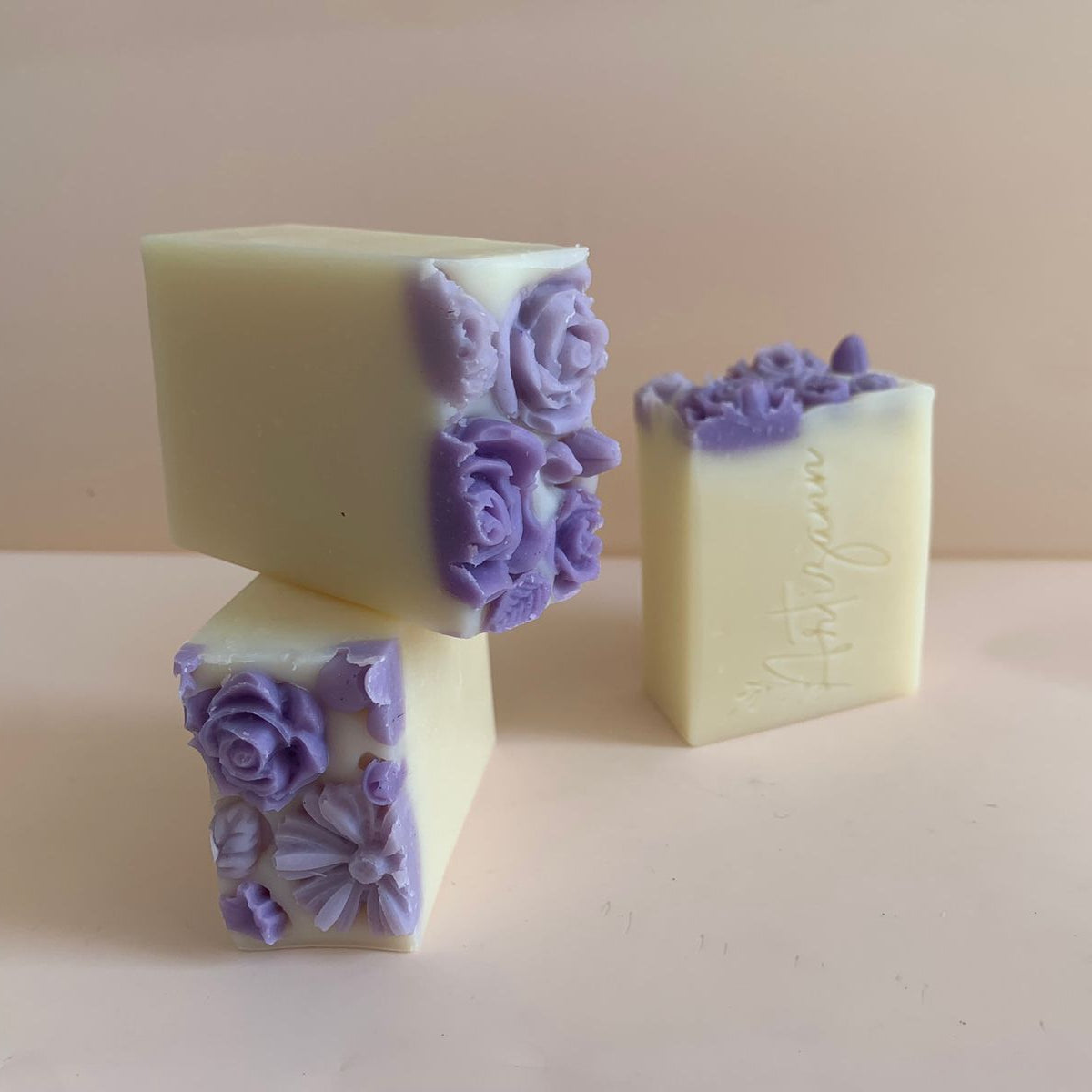 Jabón Recuerdito 60 gramos FLORES