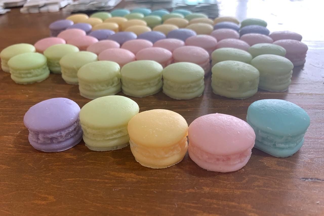 Jabón Recuerdito MINI MACARON caja con 4 piezas